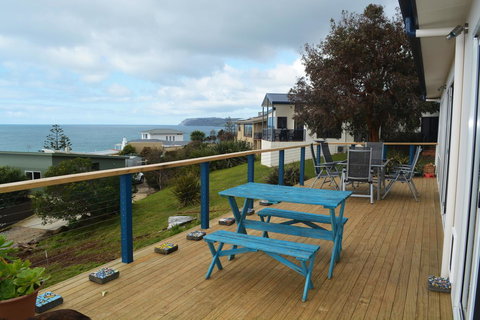 Seascape Beach House - ACT Tourism 24
