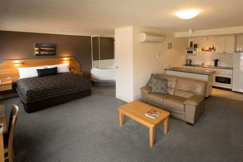 The Old Woolstore Apartment Hotel - ACT Tourism 25