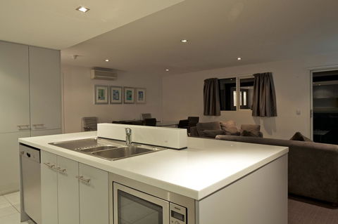 Zero Davey Boutique Apartment Hotel - ACT Tourism 38