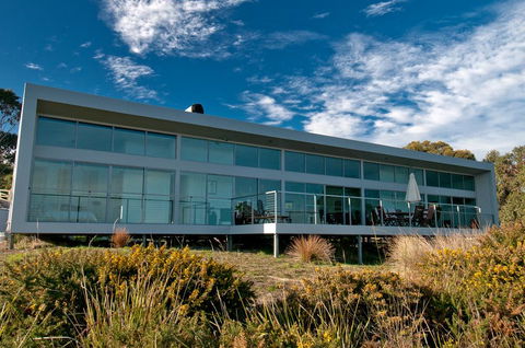 Sunset Bay Escape - ACT Tourism 32