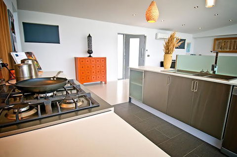 Sunset Bay Escape - ACT Tourism 40