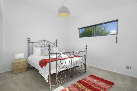 Sunset Bay Escape - ACT Tourism 12