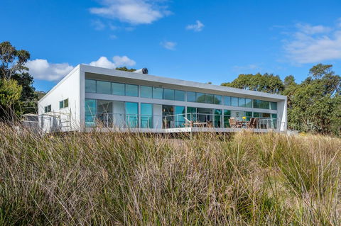 Sunset Bay Escape - ACT Tourism 29