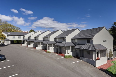 Elphin Serviced Apartments - ACT Tourism 18