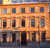 105 Mac Unique Apartments - ACT Tourism