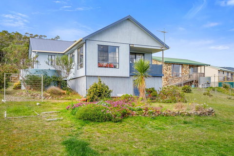 Omaroo Cottage Bruny Island - ACT Tourism 16