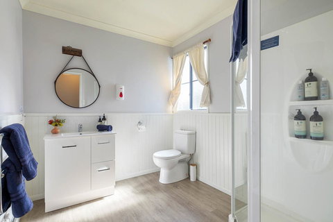 Omaroo Cottage Bruny Island - ACT Tourism 11