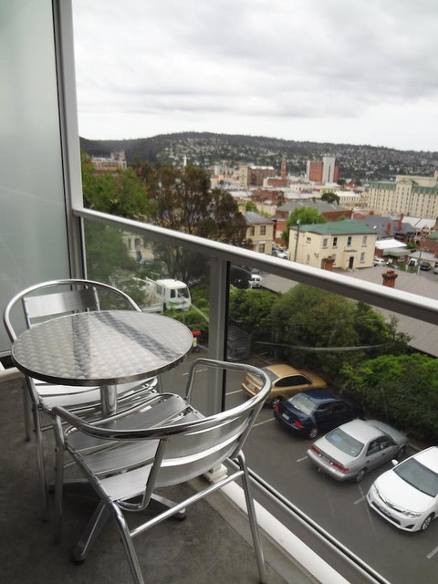 Adina Place Motel Apartments - ACT Tourism 25