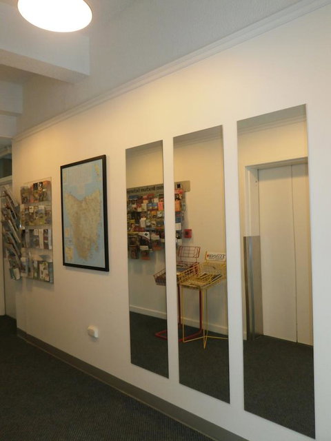 Adina Place Motel Apartments - ACT Tourism 23