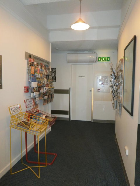 Adina Place Motel Apartments - ACT Tourism 18