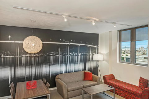 Mantra One Sandy Bay Road - ACT Tourism 16