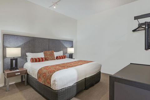 Mantra One Sandy Bay Road - ACT Tourism 24