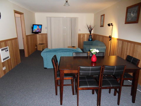 Driftwood Strahan Villas - ACT Tourism 20