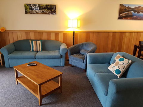 Driftwood Strahan Villas - ACT Tourism 10