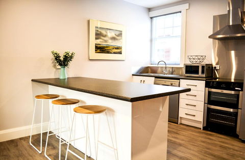 Heathfield Apartments - ACT Tourism 11