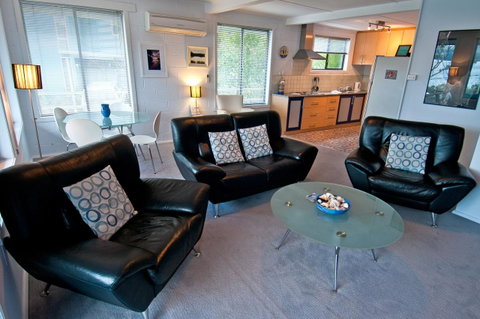 970 Adventure Bay Road - ACT Tourism 10