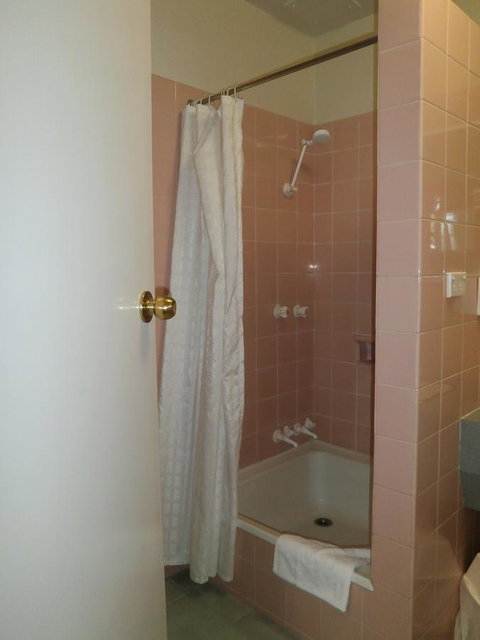 Parklane Motel - ACT Tourism 42