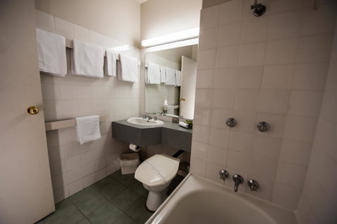 Parklane Motel - ACT Tourism 21