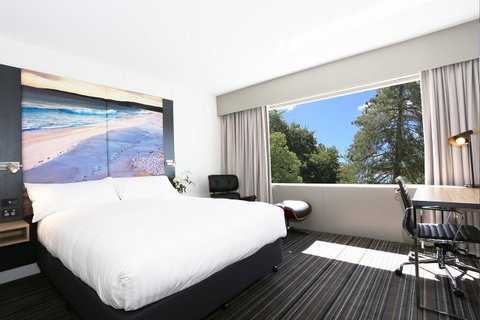 Hotel Launceston - ACT Tourism 0