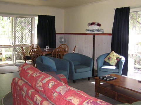 The Crays Accommodation - ACT Tourism 32
