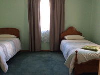 Book Ross Accommodation Vacations ACT Tourism ACT Tourism