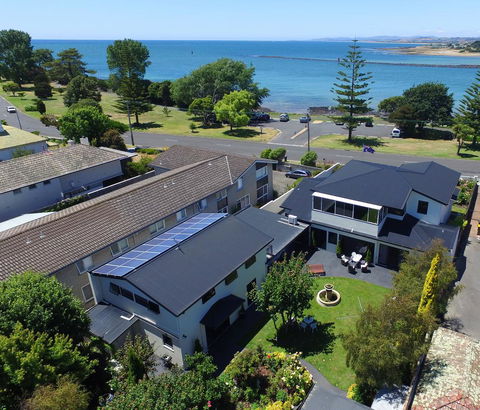 Birchwood On The River - Devonport, Tasmania - Self-Contained And Self-Catering Accommodation - ACT Tourism 9