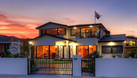 Birchwood On The River - Devonport, Tasmania - Self-Contained And Self-Catering Accommodation - ACT Tourism 3