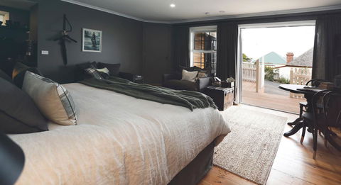 Ship Inn Stanley - ACT Tourism 12