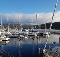 Oyster Cove Chalet - ACT Tourism