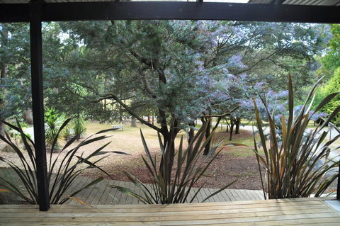 Oyster Cove Chalet - ACT Tourism 29