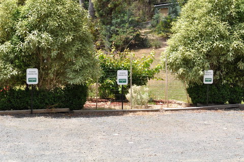 Oyster Cove Chalet - ACT Tourism 19