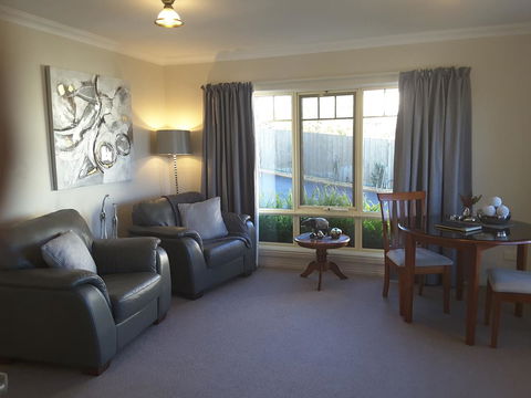 On The Terrace - ACT Tourism 33
