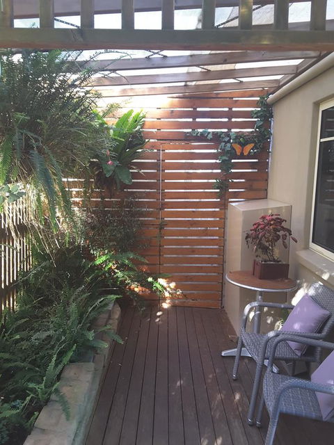 On The Terrace - ACT Tourism 9