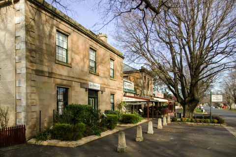 White Croft Cottage - ACT Tourism 17