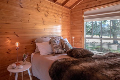 White Croft Cottage - ACT Tourism 21