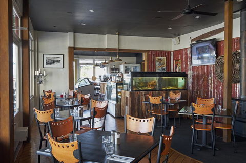 Bushman's Cafe - ACT Tourism 3