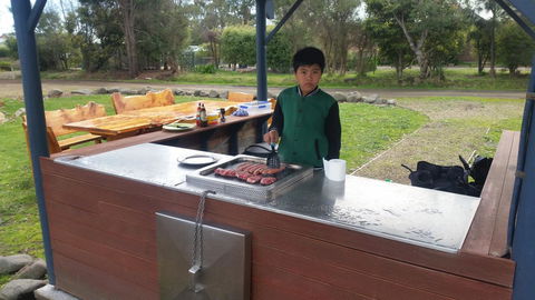 Four Seasons Waterfront Villas - ACT Tourism 7
