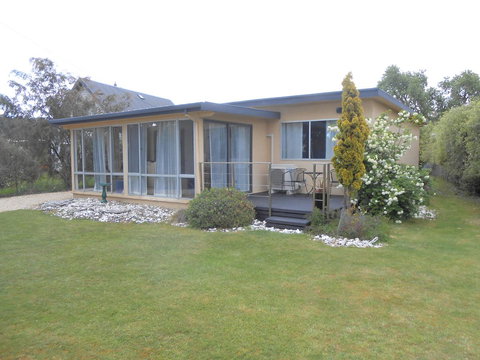 Bruny Ocean Cottage - ACT Tourism 0