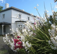 The Grove Cottages - ACT Tourism