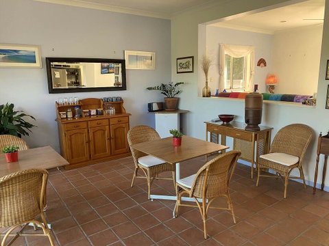 Ninderry Manor Luxury Bed And Breakfast - ACT Tourism 1