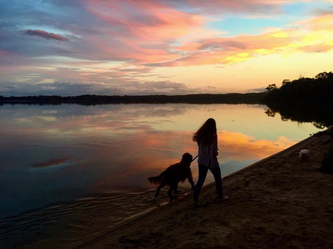 Noosa Lake House - ACT Tourism 3