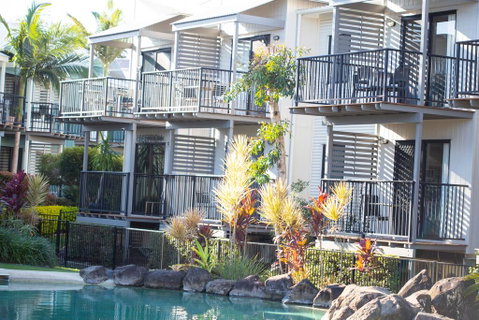 Noosa Lakes Resort - ACT Tourism 1
