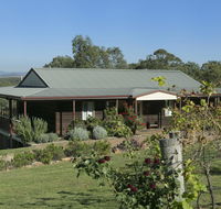 North Lodge Clan Cottage - ACT Tourism