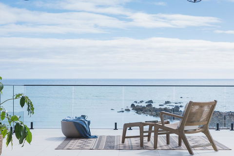 Novo Luxury Apartment - ACT Tourism 0