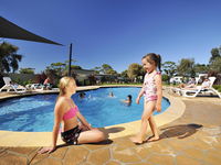 Book Lakes Entrance Accommodation Vacations ACT Tourism ACT Tourism