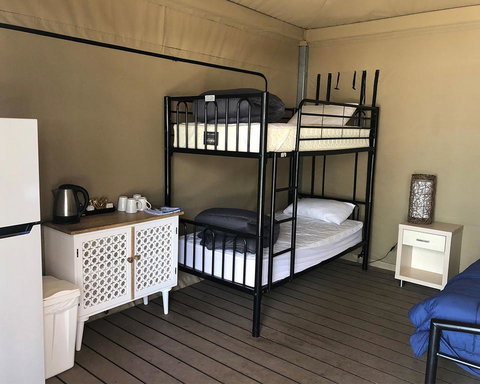 NRMA Lake Somerset Holiday Park - ACT Tourism 1