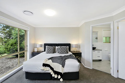 Nulkaba House  -  Sleeping In Style - ACT Tourism 2