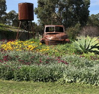 Nutcrackers Lodge - ACT Tourism