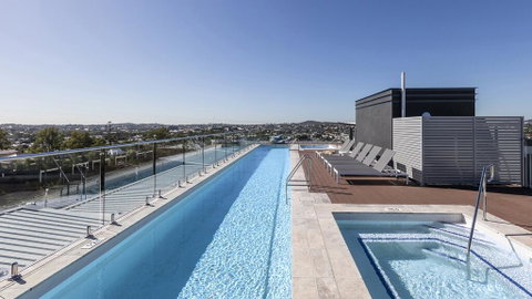 Oaks Brisbane Woolloongabba Suites - ACT Tourism 3