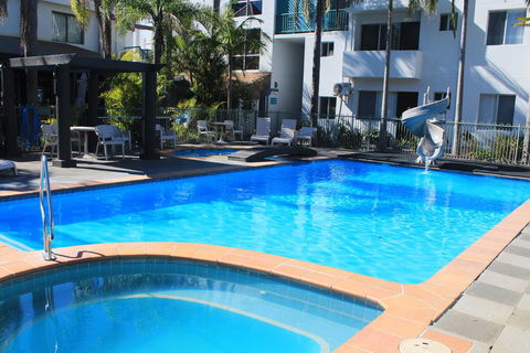 Oceanside Hawks Nest - ACT Tourism 0